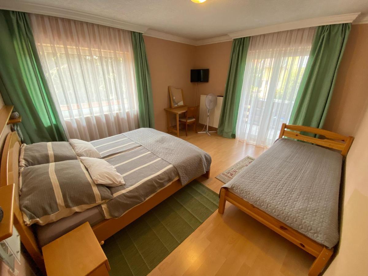Villa Lux Hévíz Eksteriør bilde