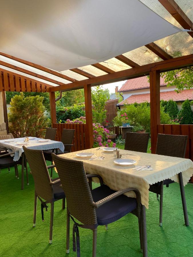 Villa Lux Hévíz Eksteriør bilde